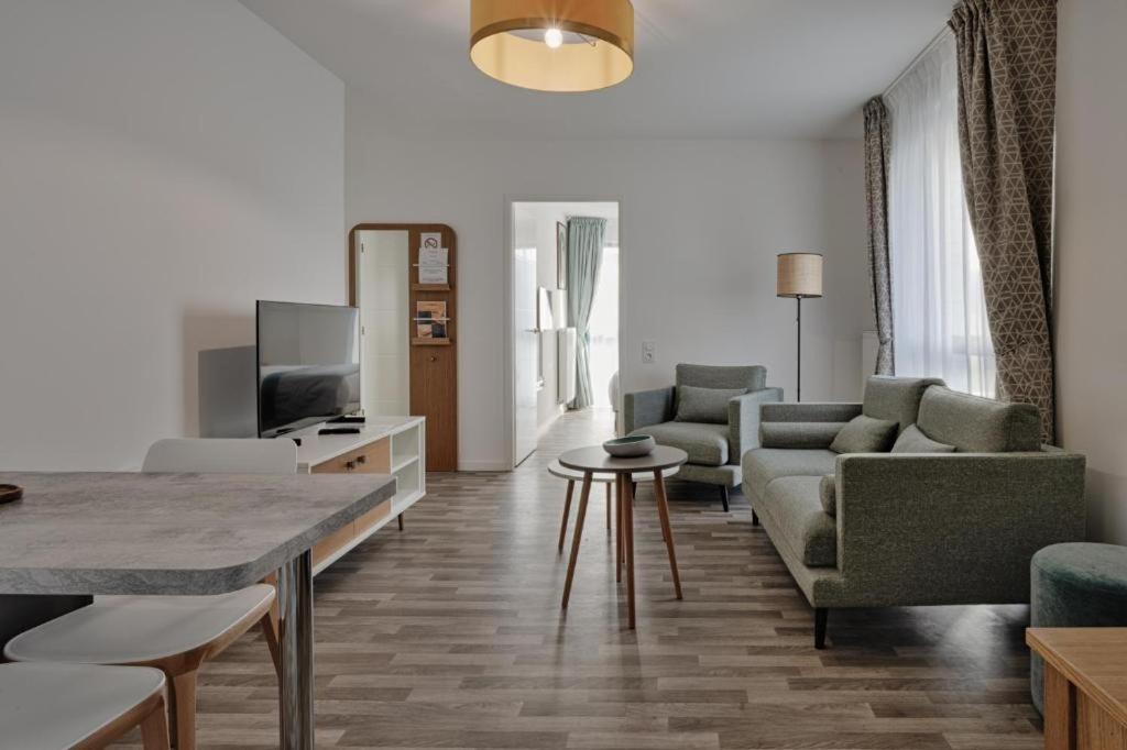 Domitys Le 225 Aparthotel ลูวาลัวเปแรต์ ภายนอก รูปภาพ