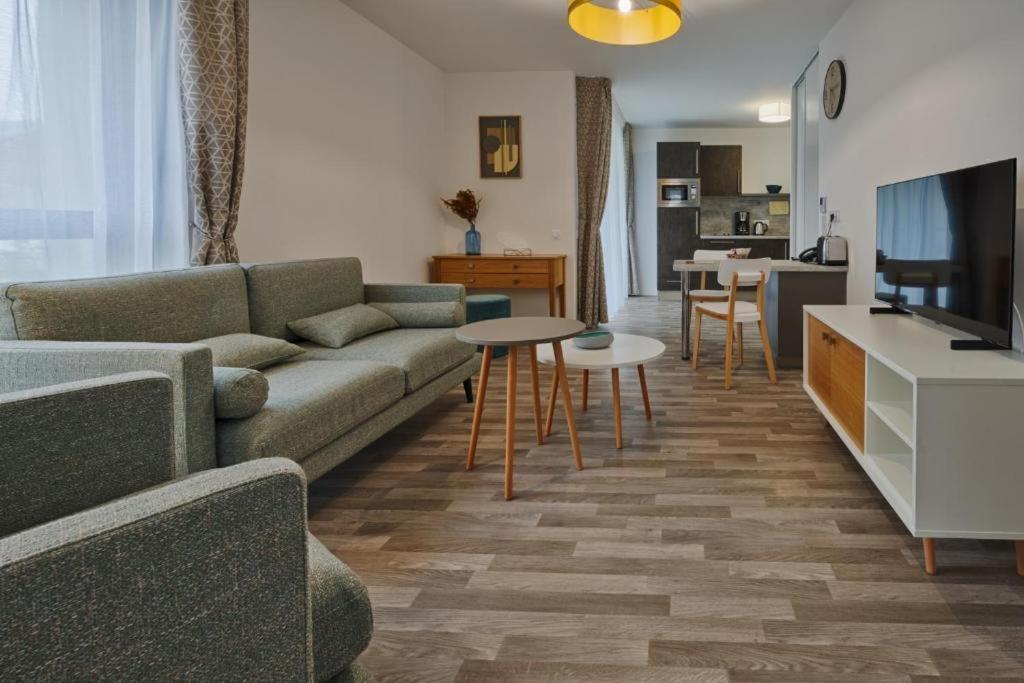 Domitys Le 225 Aparthotel ลูวาลัวเปแรต์ ภายนอก รูปภาพ